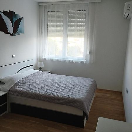 Sofija Apartment Kumanovo Buitenkant foto