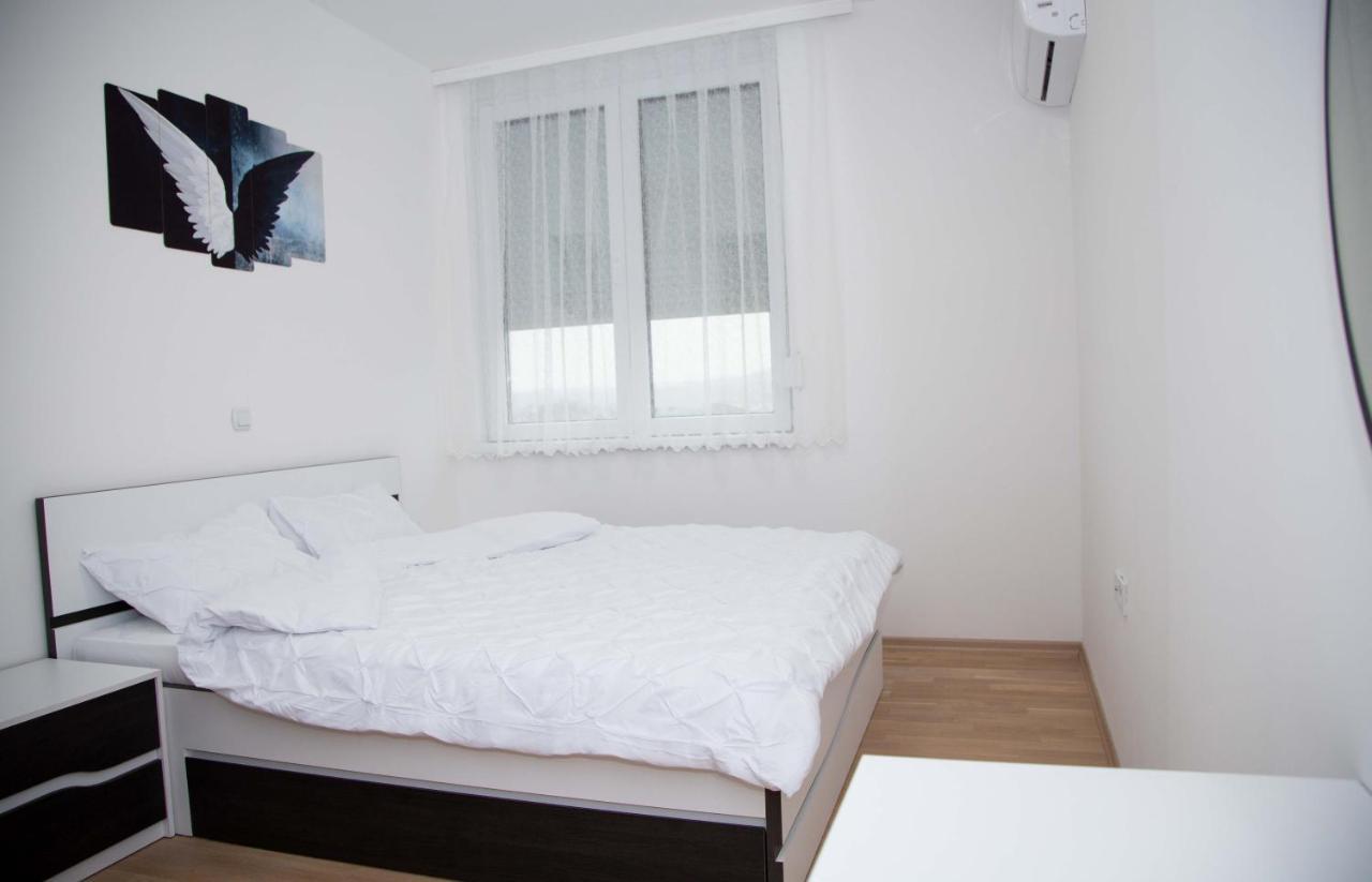 Sofija Apartment Kumanovo Buitenkant foto