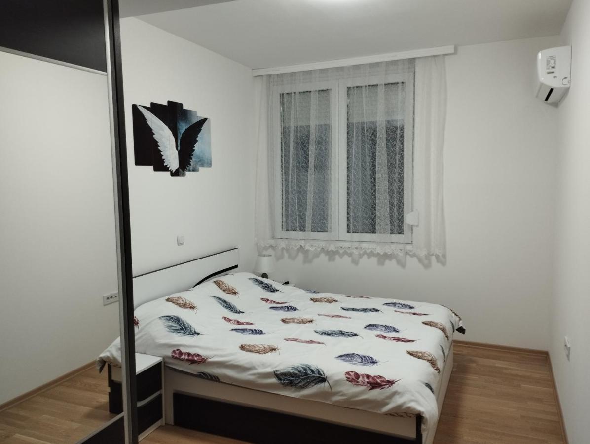 Sofija Apartment Kumanovo Buitenkant foto
